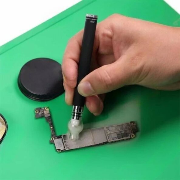 Dispozitiv de distribuire a colofoniului pentru PCB